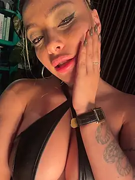 Ginevrafedez - My birthday is in 7 days—let's celebrate