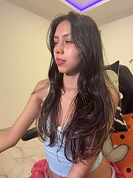 MissBecka_ - caress legs sensually