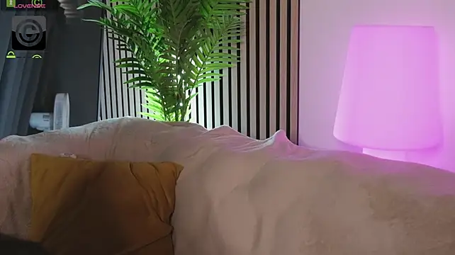 Ema_Reese - Strip and Squirt
