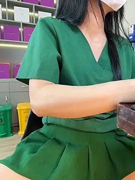 Secretly_masturbating - Fucking and squirting at work
