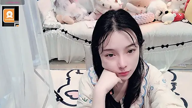 AKiKi711 - 我见过最美的画面，便是你我汗如雨下