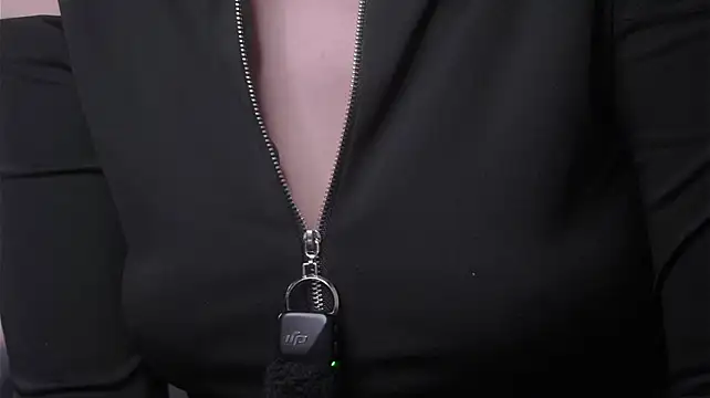 MeghanElson - lick my sexy tities