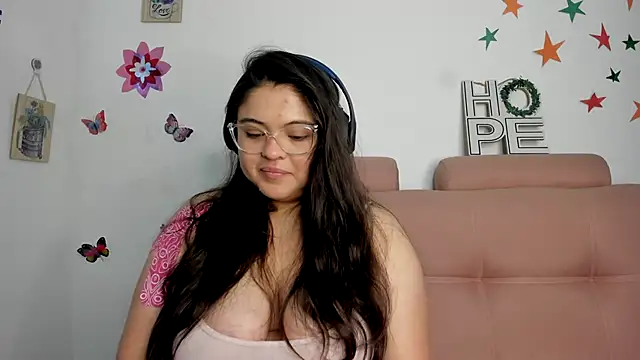 Lizzie_c - Suck dildo + dildo play boobs