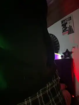 Poisonissa - doggy tease from side