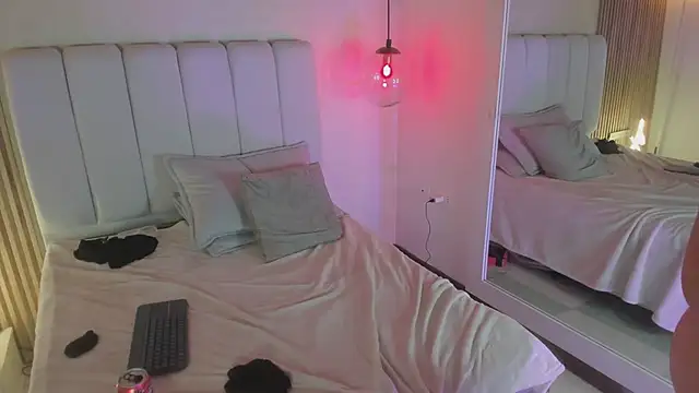 AndreinaLopezz - Play with Nipples