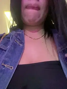 Zoe_Martinezzz - • GET NAKED + SEXY DANCE 🔥👙❌