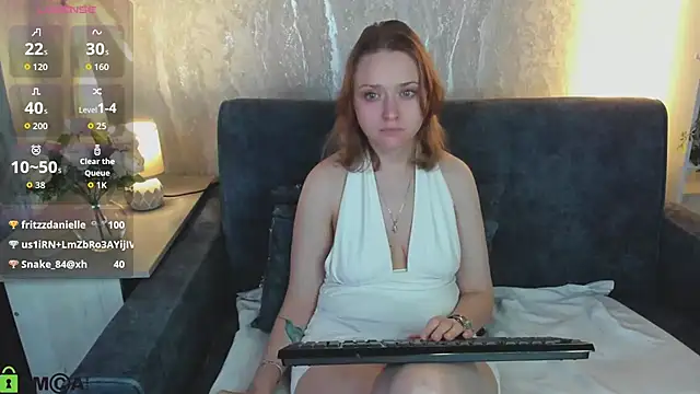 Linda_Bryant - Flirting with breasts
