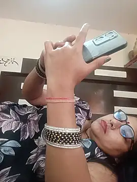 Heyy_Anshi - Show Pussy With Fingringss