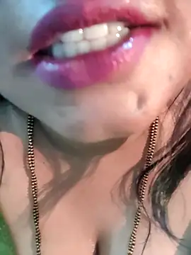 Ramya_369 - 💋 dick and pussy oil massage