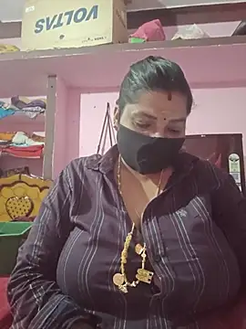 Tamil_lathikaaa - Nude show on dress