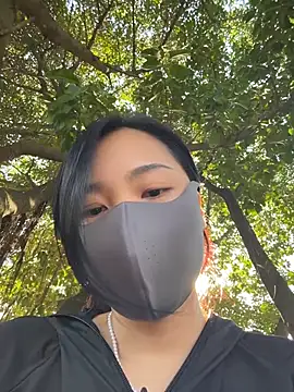 Nini_11 - 户外道具抽插喷水
