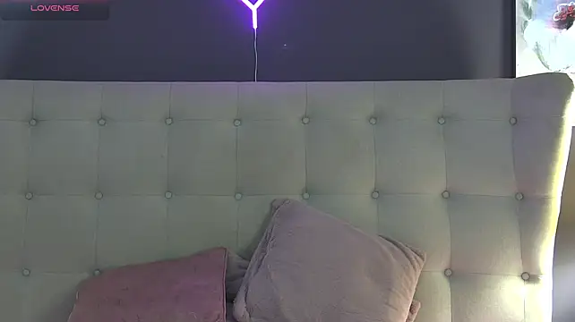 LheaMadison - SEXY PUSSY PLAY