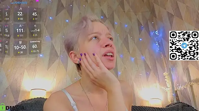 Michelle_Blond