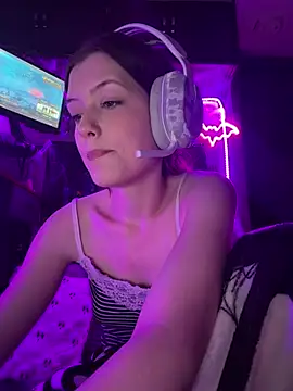 Lilactease - ✨💦pussy play over camera💦✨