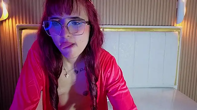 Liss_red_tx - 🎁Spread ass with both hands