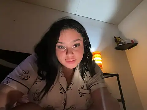 Chicamilk - Hot wax show