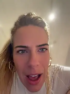 Oliviafranciis - 5 mins Toy Control 💦
