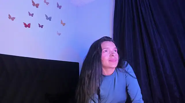 _shantal_smith - Play with my clitoris up close.