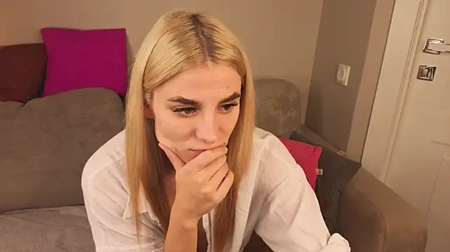 Emy__angel - Play with the nipples