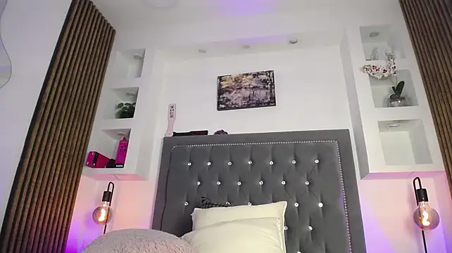 AnnadirtyXo - HELLO SEXY MATURE, TEASE FOR ME