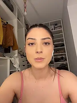 Lexi_Storm - Undress me first 😉