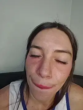 Loveuu-bae - dildo play & squirt <3