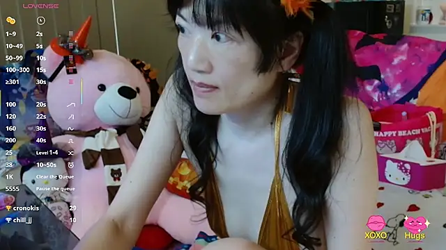 SilViAjpn - Flash tits