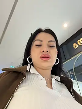 Wet__Bunny - Play with pussy close up+last tip get 🎁