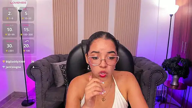 Alana_martiins - dildo in the ass, open ass close up