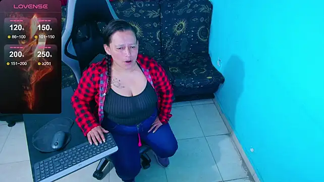 Diana_Lozano - naked for 10 minutes