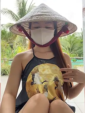 My_Melodyy - Make me pussy cum in public garden 🪴 😈