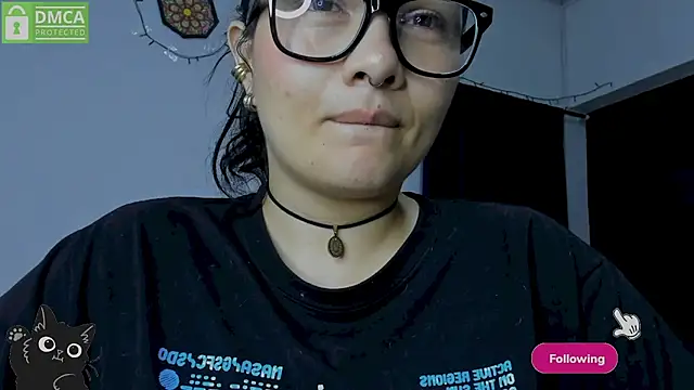 Babe-sofi - Fuck my fat pussy guy!