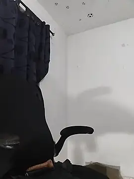 LucyDiamonds1 - TSUNAMI SQUIRT AND CUM