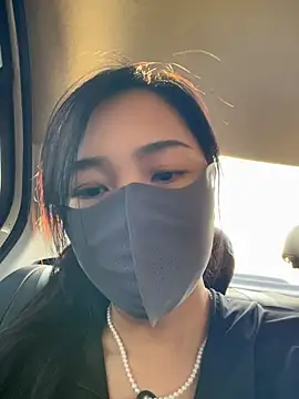 Nini_11 - 户外道具抽插喷水