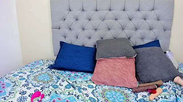Naomi_Monroe_ - Fuck Pussy + Squirt 💦🍆