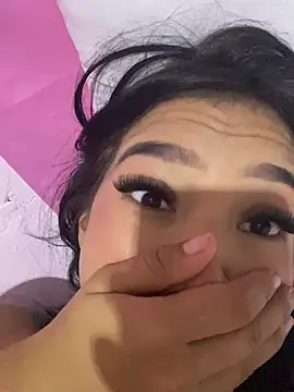laura_v19