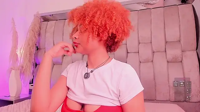 _CurlyGirl_
