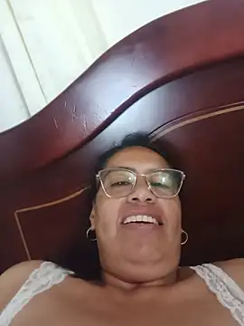 Emilif_ - show pussy 🎀