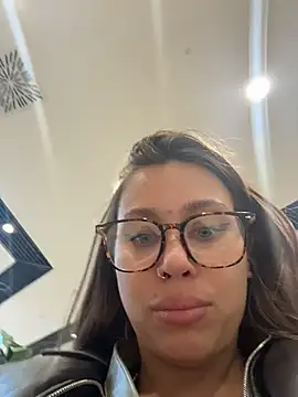 Jucie_Boom - ⚡️RISKY CLITTY RUB IN FRONT OF DRIVER😱