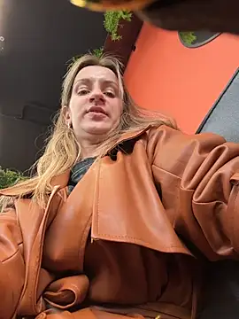 EvvaMur - finger in the ass and suck