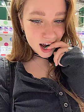 Lucy-joy - wake up my pussy w VIBES