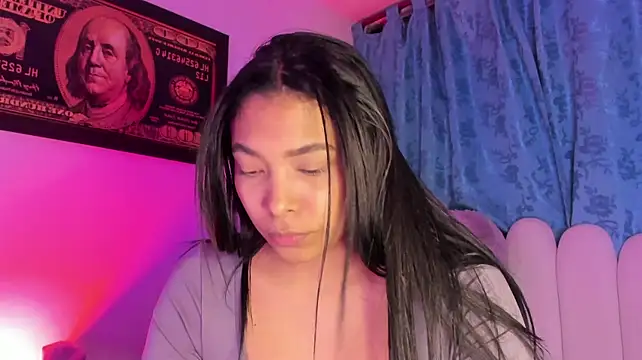 KarolRojas_22 - domi + lush en la pussy?