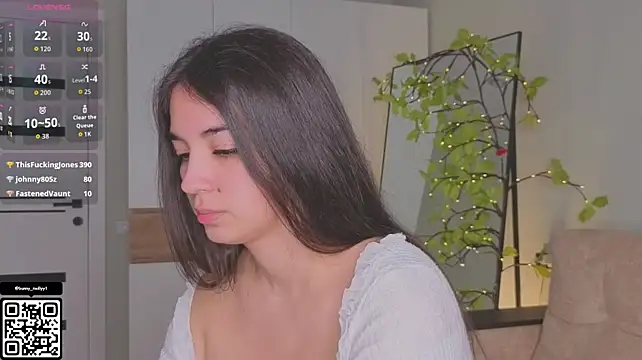 MollyGilberg - 😈Take off my shorts😈
