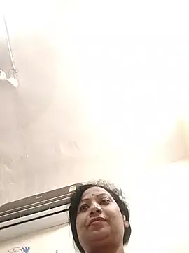Cute-Janvi20