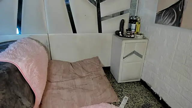 Barbieambar - Try Tentacle dildo in pussy 🥵