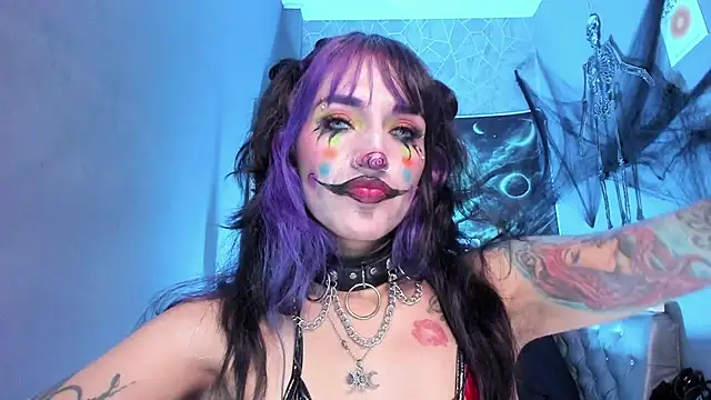Amelierouss - intense deepthroat with saliva in tits