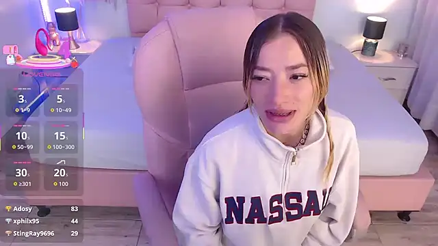 Zoe_jones13 - Show tits + massage