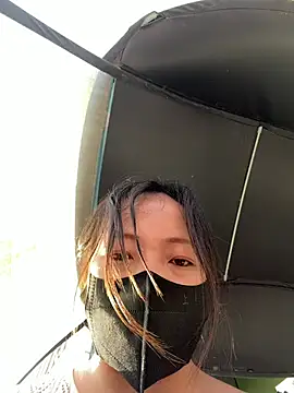 Maomao116 - 超级敏感体质，能一直喷水🐳，完成目标，手指自慰抽插2分钟