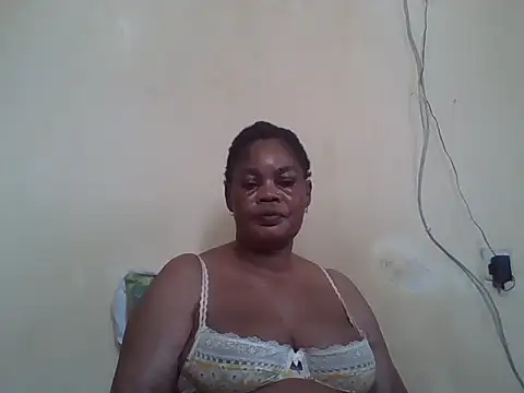 ANALQUEEN4