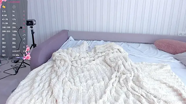 JesikaLooove - pussy close up fingering